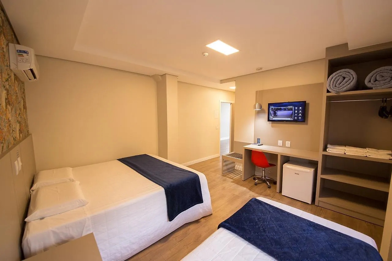 Hiber Hotel - Acesso A Chapeco